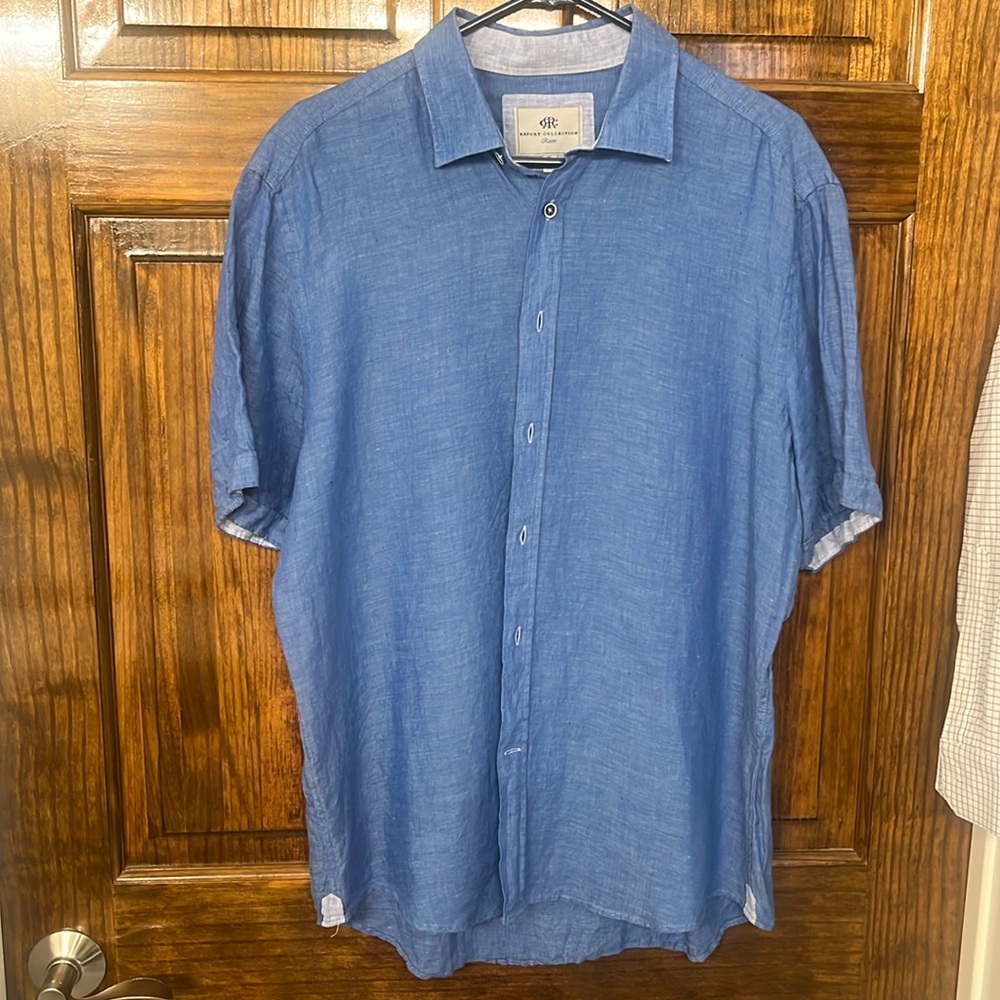 Report Collection linen shirt.